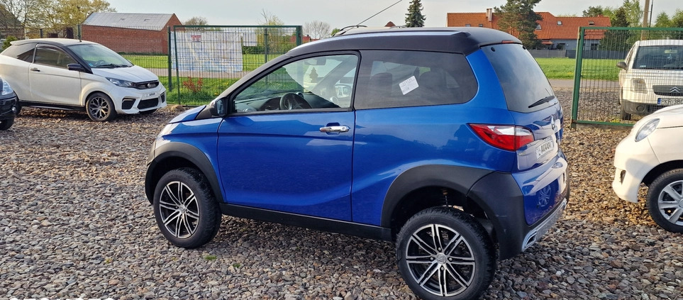 Aixam Crossover cena 38900 przebieg: 31000, rok produkcji 2019 z Trzemeszno małe 106